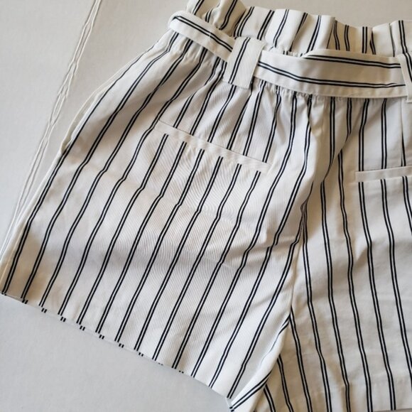 Zara trf Striped Paperbag Shorts - Picture 6 of 6
